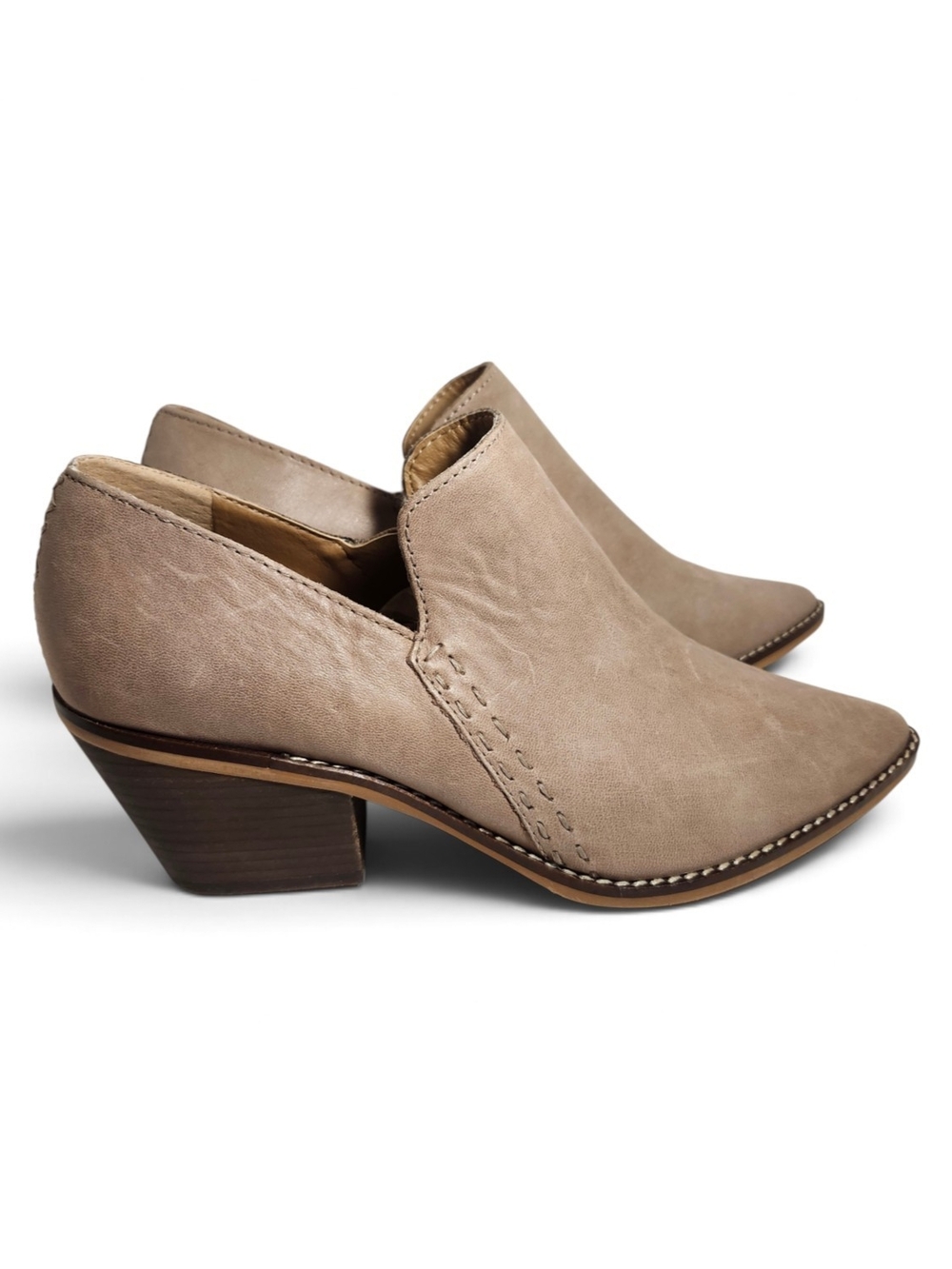 Lucky Brand Size 8 Taupe Slip-On Ankle Booties Pointed Toe Side Stitching Detail
